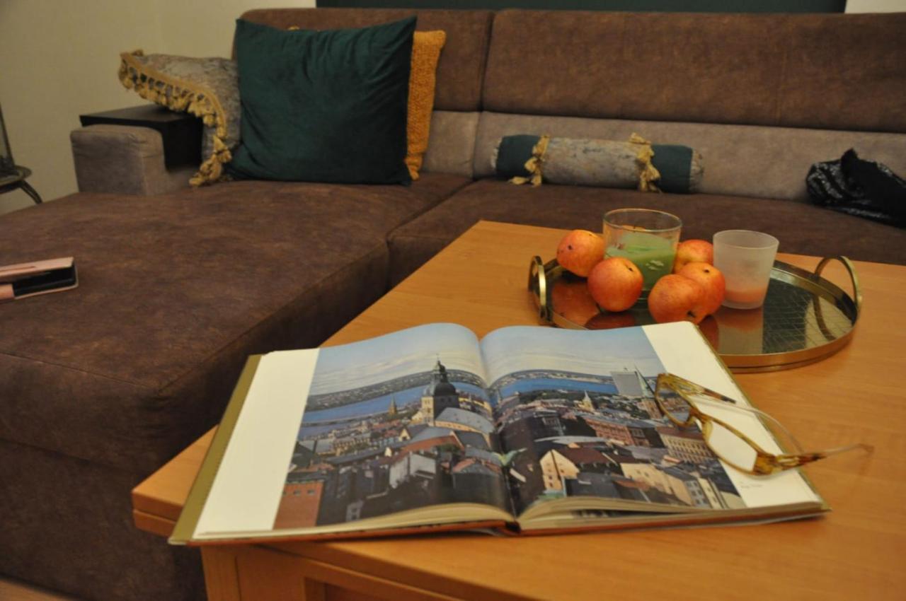 Joya Mia - The Soul Of Riga & Free Parking Apartamento Exterior foto